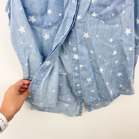 Aqua blue white star print collared sleeveless top - Picture 3 of 4